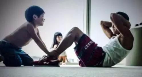 进阶仰卧起坐,仰卧起坐真心话