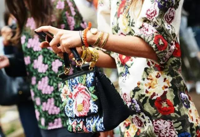 戴什么饰品好看又洋气,怎样戴饰品才显得有气质