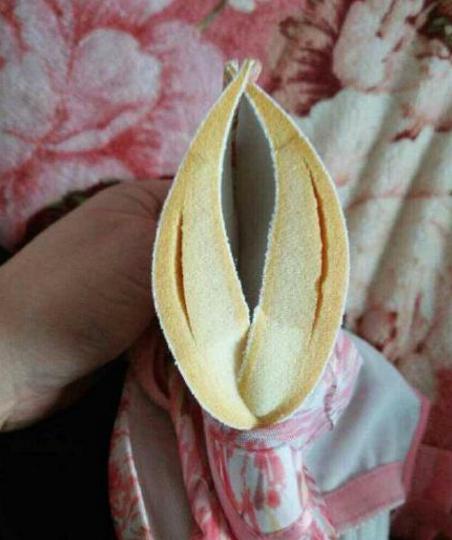 贴身陪伴我们的内衣，剪开后我整个人都不好了！