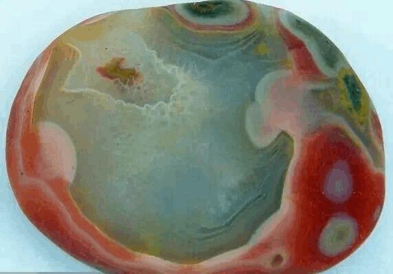 真正的纯天然玉石原石图片,各种玉原石图片大全集