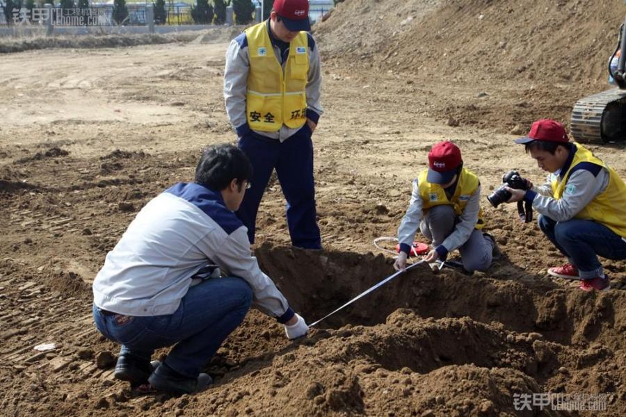 斗山挖掘机dx55-9c有多高,斗山dx220-9c挖机优缺点