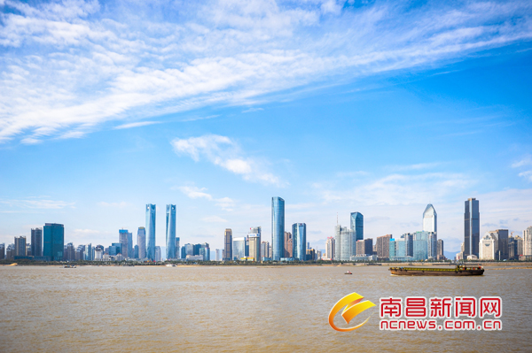 红谷滩新区：厚植优势聚实力拓展内涵助腾飞