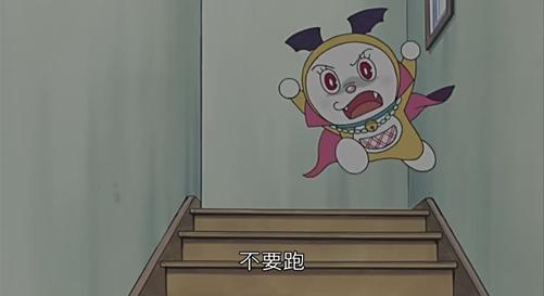 哆啦a梦是怎么被咬掉耳朵,哆啦a梦的耳朵被普通老鼠咬掉