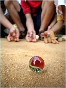 童年时我们的玩具,我们小时候童年的玩具是什么