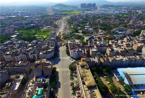 最新清宁路延长线航拍——高清效果，从东方世纪到毅德国际商贸城！