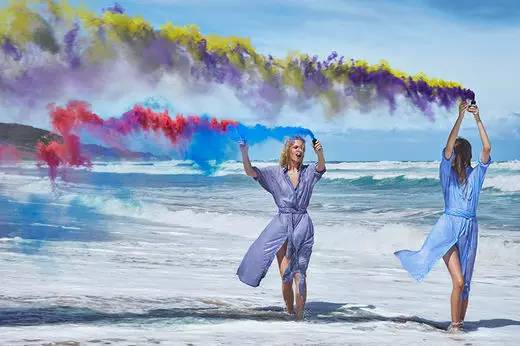 zara卖的男装还是女装,zara的衣服为什么微商都在便宜卖