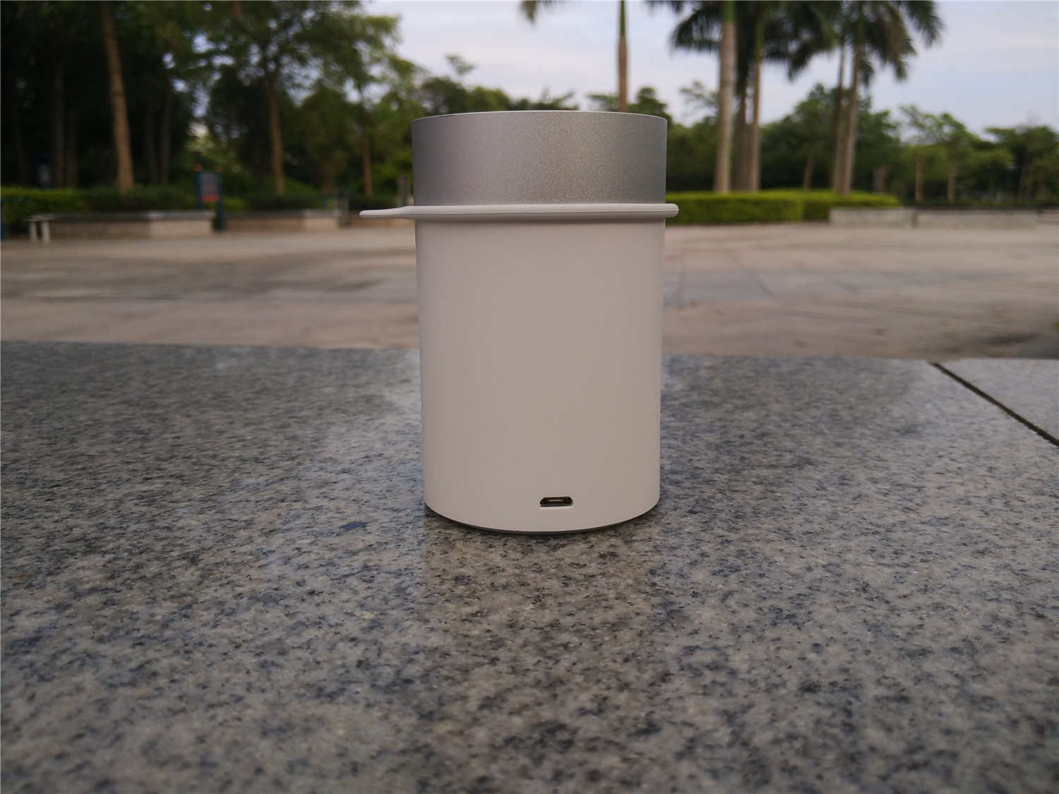 升级版小米随身蓝牙音箱,小米方盒子蓝牙音箱2和小钢炮