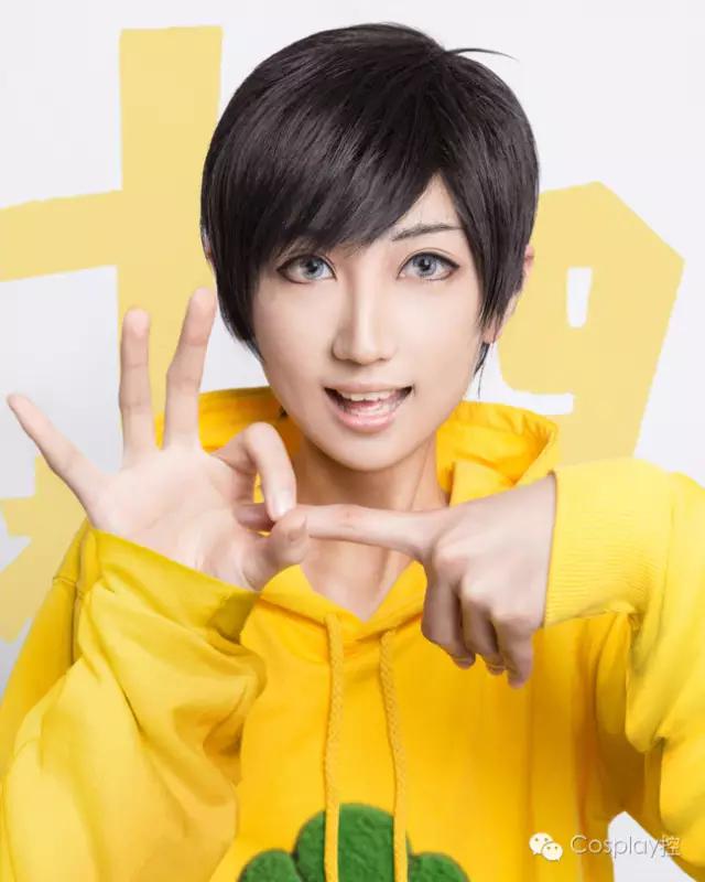 一人六役阿松，sox手势！这是什么我一点也不懂！