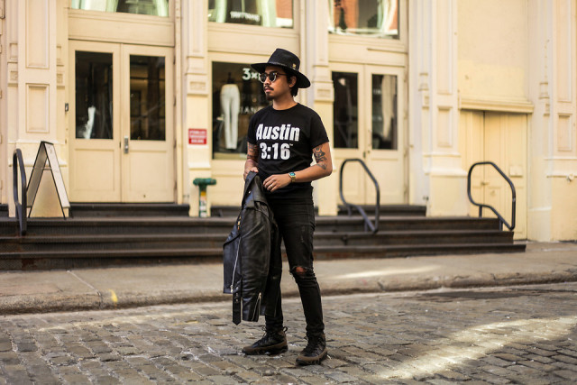 这才是正确穿裤子的方法,男生正确的穿裙子和裤袜