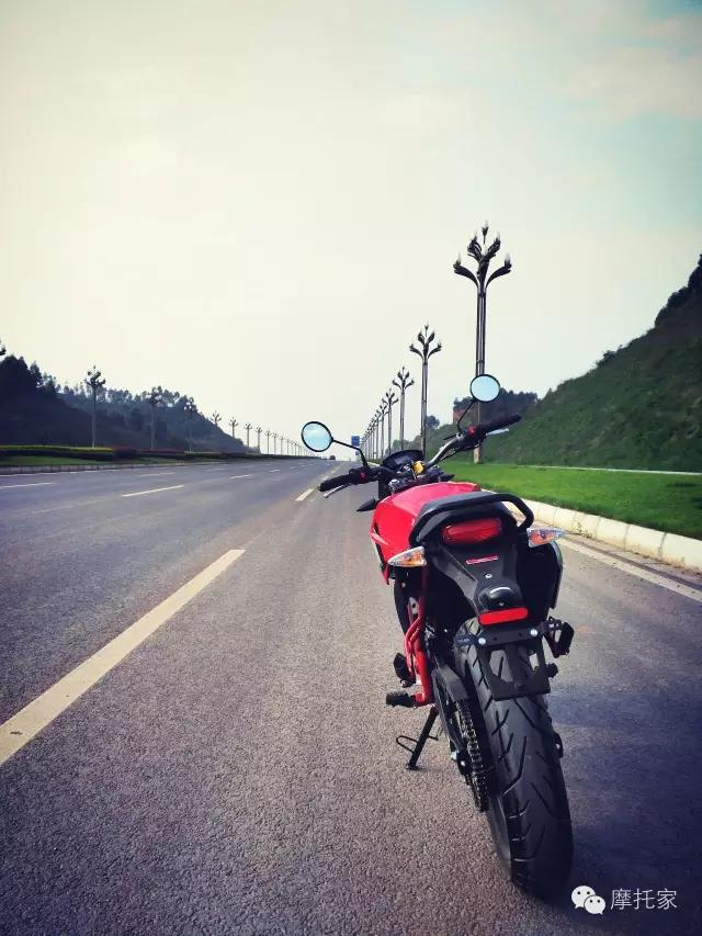 摩托之家阿普利亚rs660,摩托家