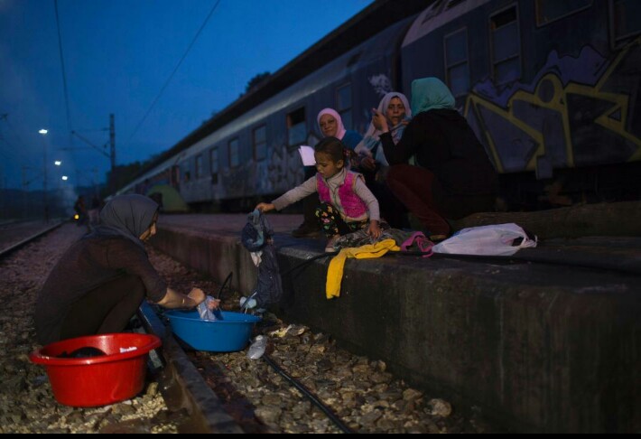 美联社vs新华社照片,美联社与社交网络