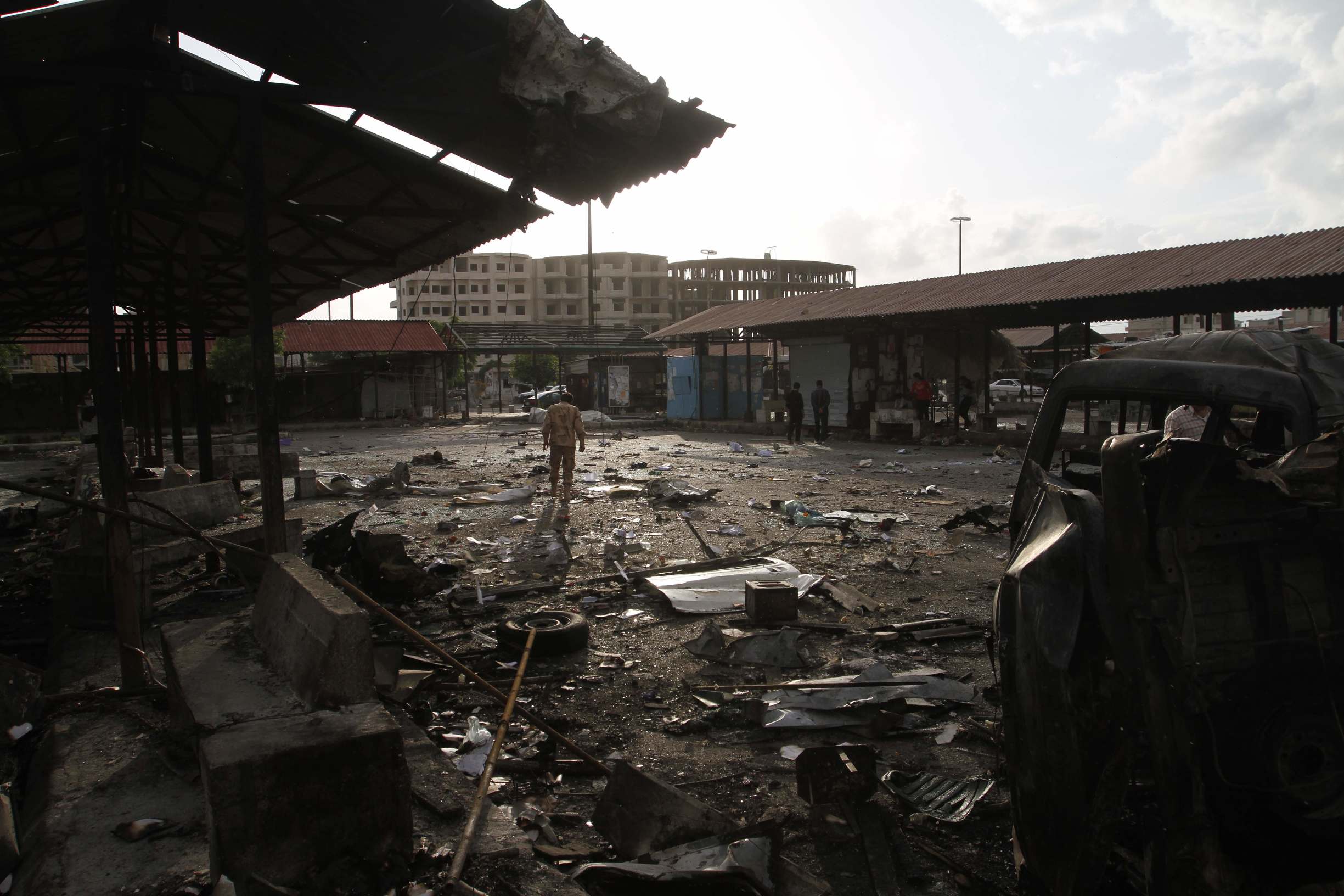 中国记者采访恐怖组织视频,中国记者叙利亚现场直播