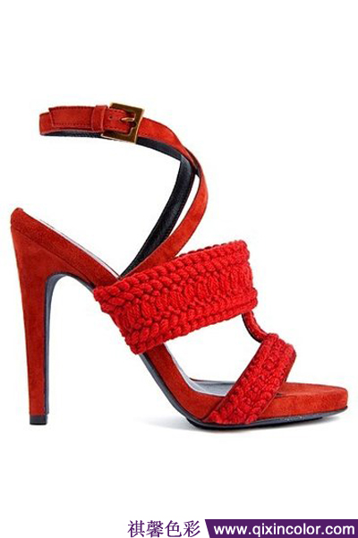 彩虹颜色衣服搭配,跳跃的服装色彩搭配