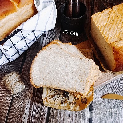 奶味超浓的吐司面包早餐,英式甜面包