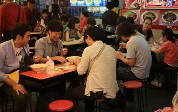 鹏飞工资怎么算,鹏飞工资表