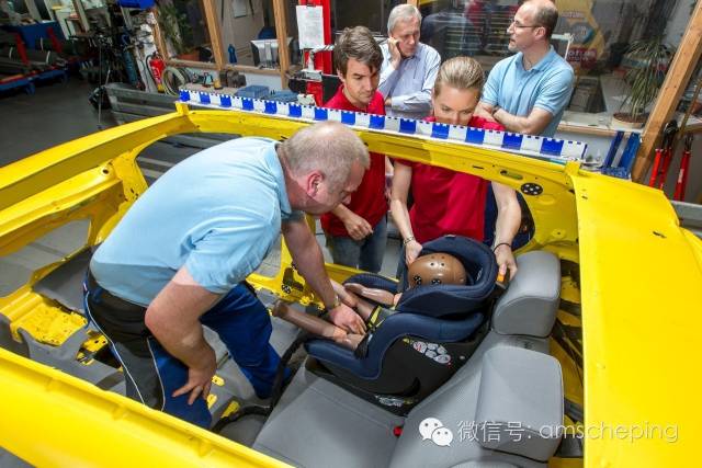 儿童座椅安在哪个位置最安全,儿童座椅买哪家的好