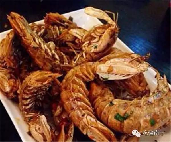 江北区可以看球的夜宵店,江北可以看球赛的酒吧