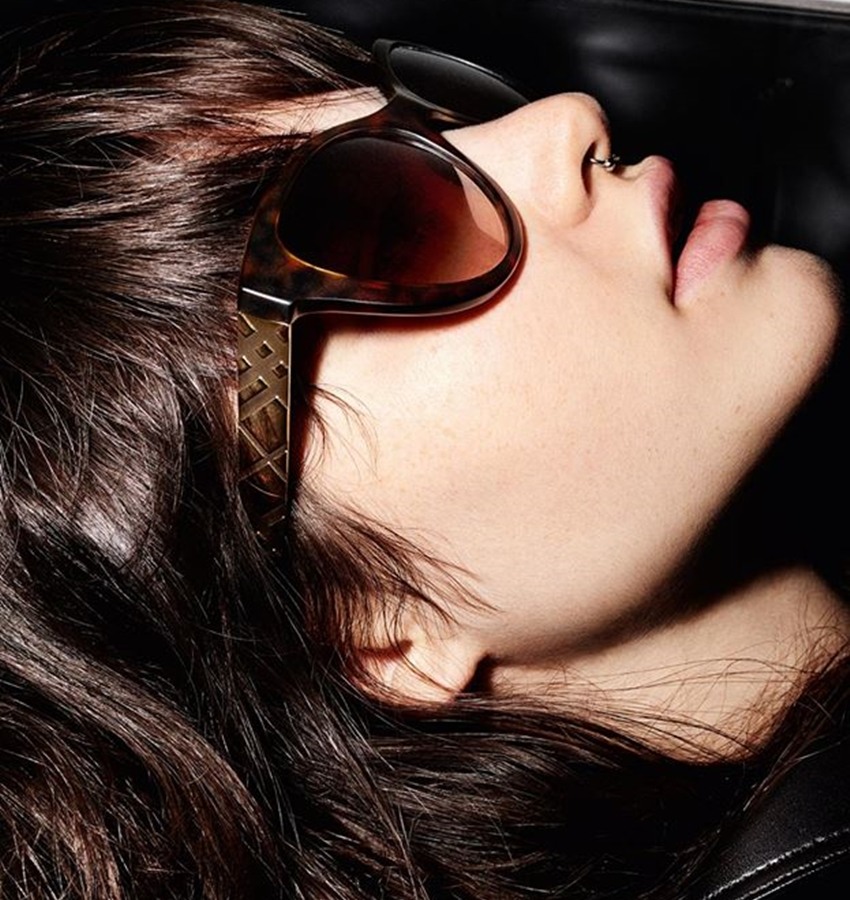 夏季最流行的墨镜,夏天有哪些好看又实用的墨镜推荐