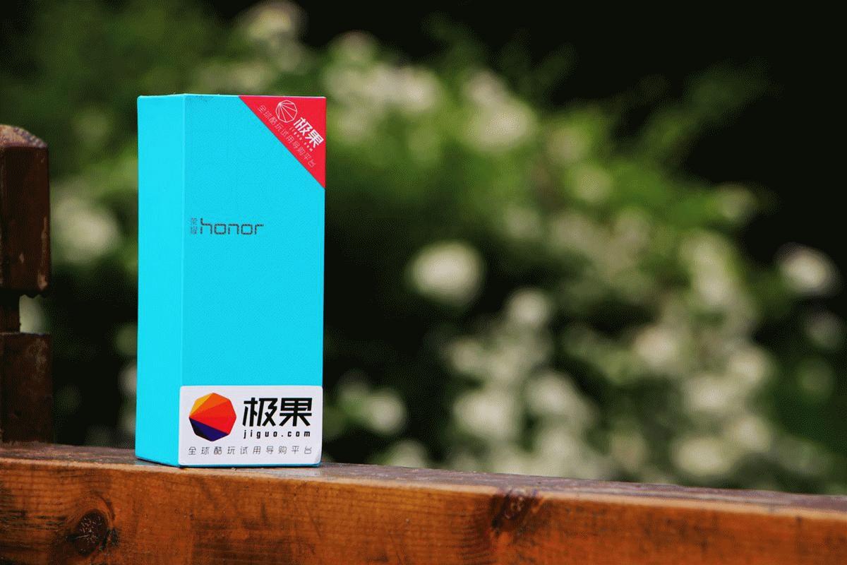 翻转吧摄像头，前后都能照出完美的照片：荣耀7i体验