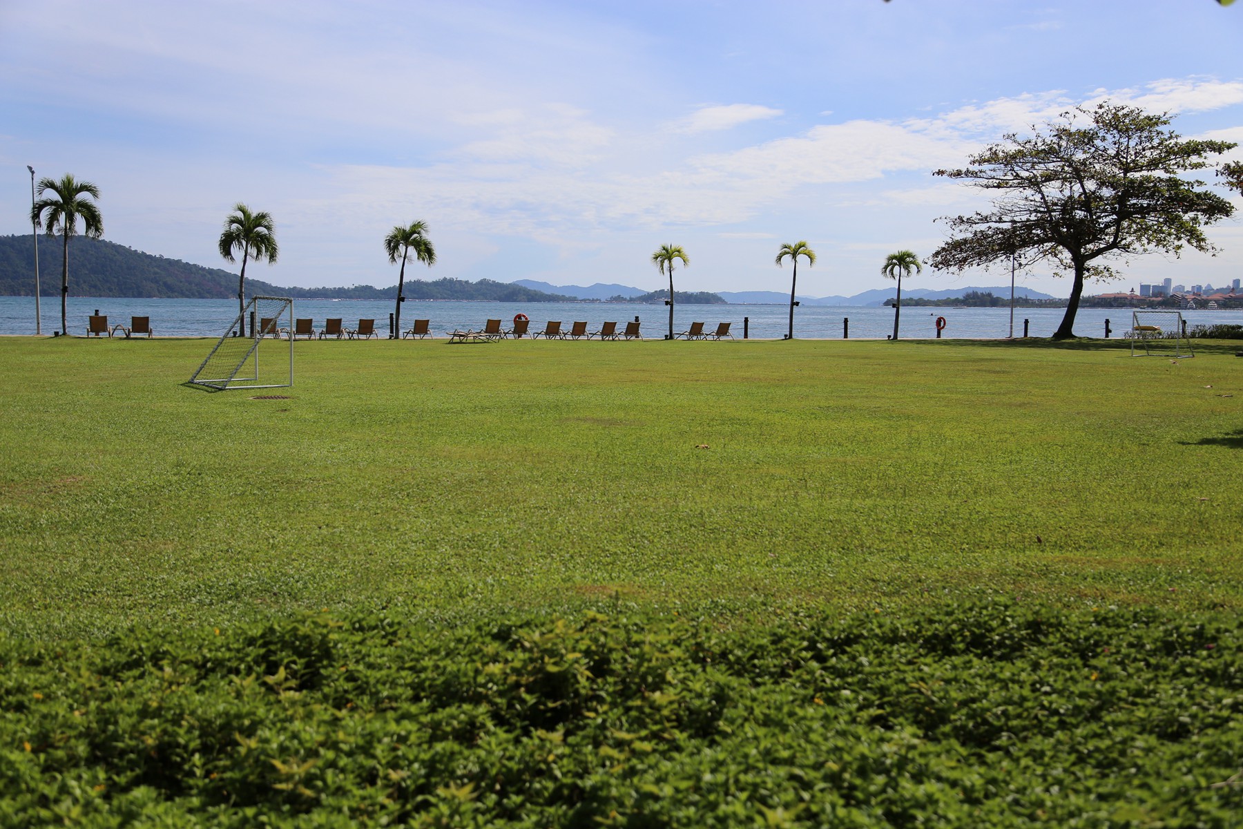 三亚马来西亚旅游,不要再去又挤又贵的三亚