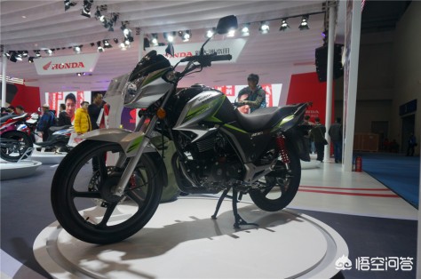 豪爵dk150s和新大洲150s哪个好,豪爵dks150和新大洲本田cbf150s