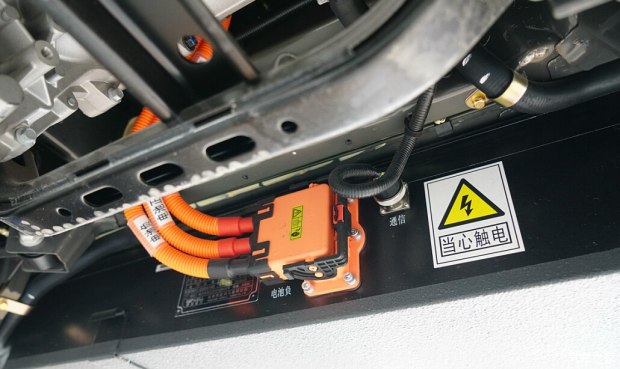 众泰e200电动评测,难得一见的精品汽车