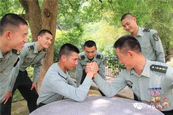 关注“五招鲜”专治兵哥哥的“鸭梨山大”症