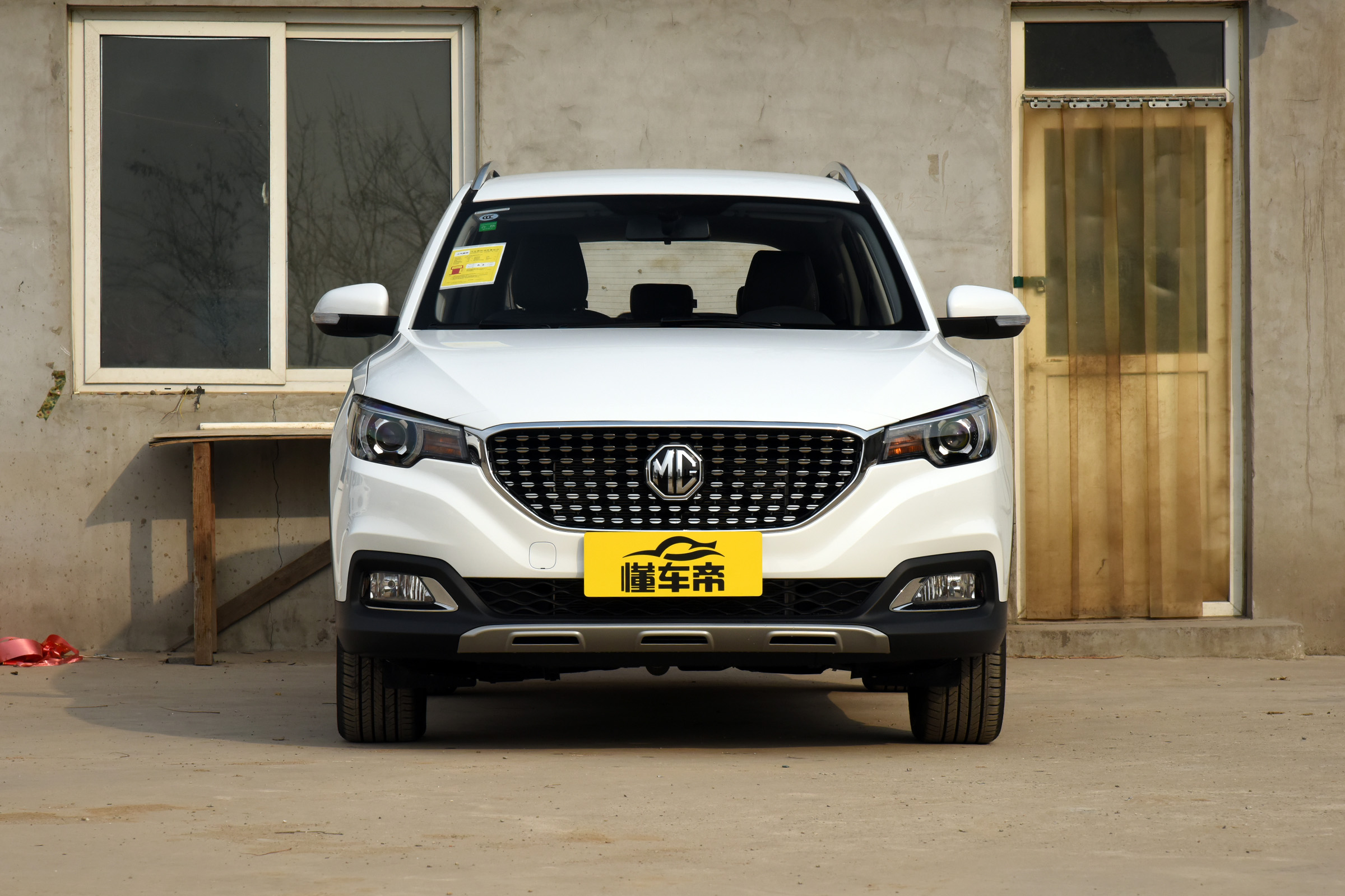 猎豹cs9和名爵zs哪个好,手动尊贵型猎豹cs10