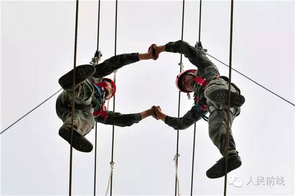 关注“五招鲜”专治兵哥哥的“鸭梨山大”症