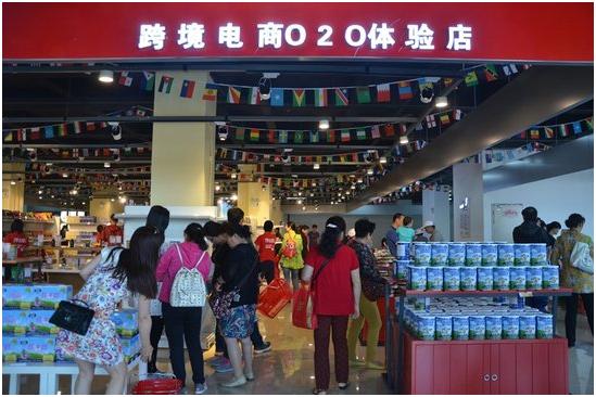 昆明晶品卉为孩子打造缤纷大舞台举办幼儿才艺展现活动