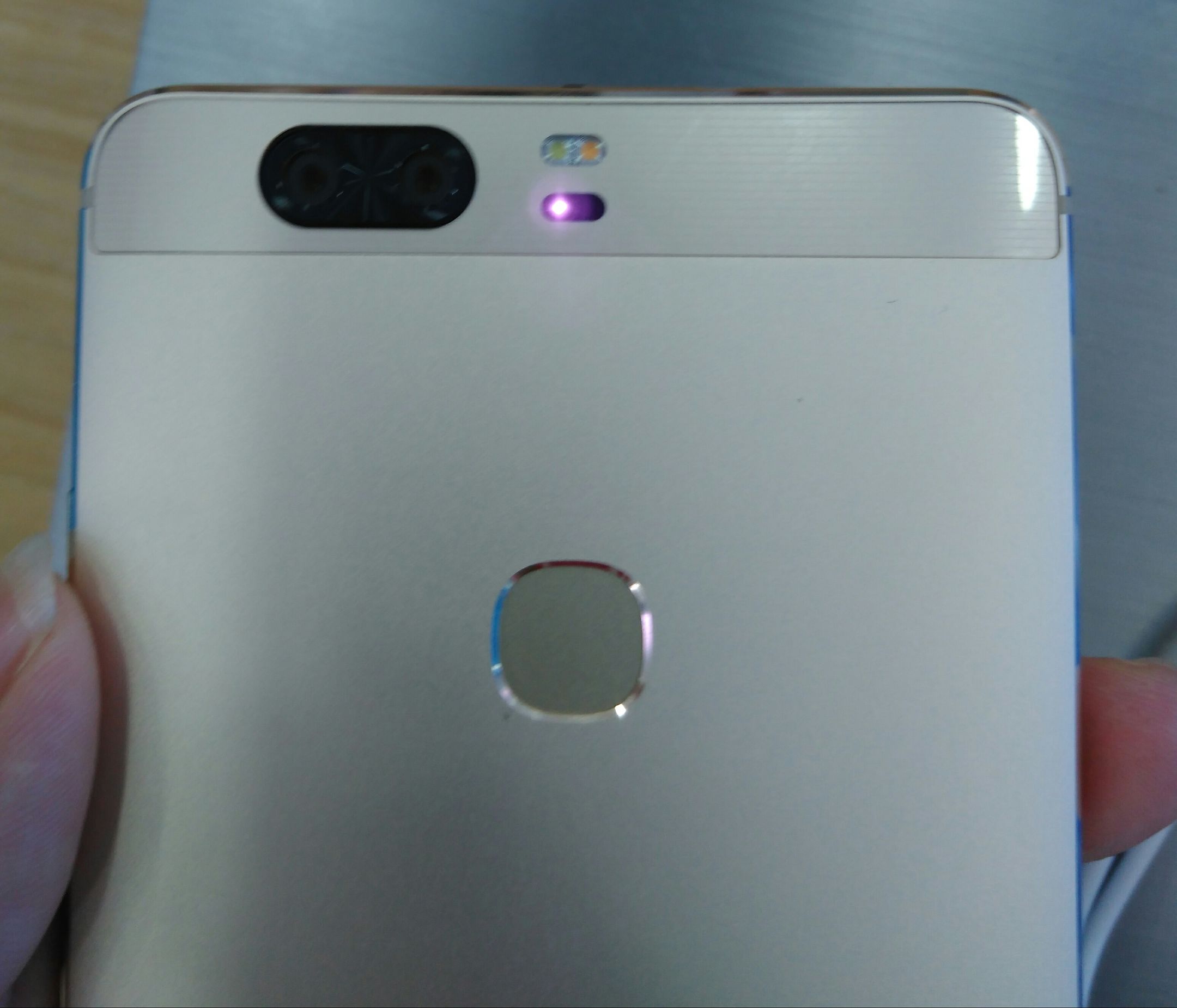 荣耀v8华为功能,荣耀v8华为