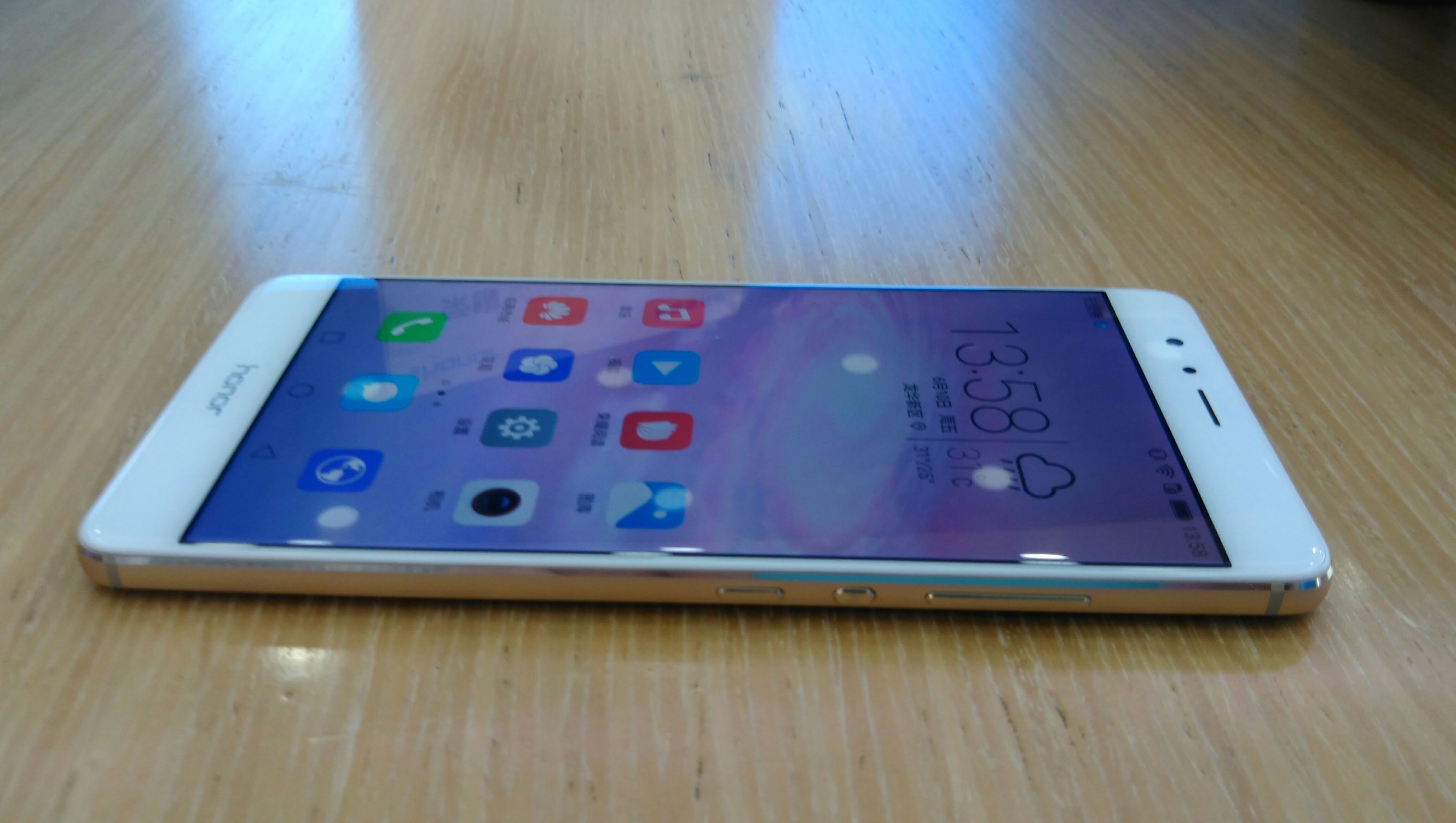 荣耀v8华为功能,荣耀v8华为