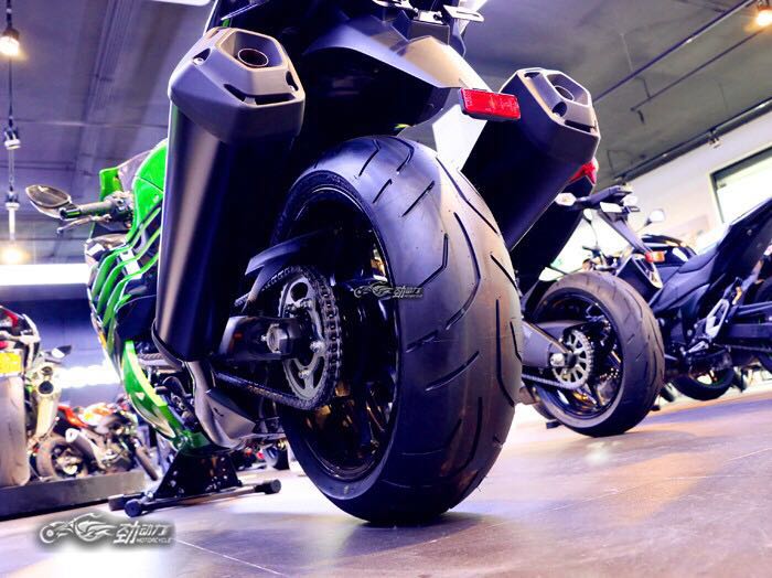 川崎zx14r下赛道第一视角,川崎zx-14r新款