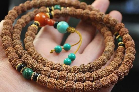 菩提手串怎么穿绳,金佛草菩提手串穿几颗