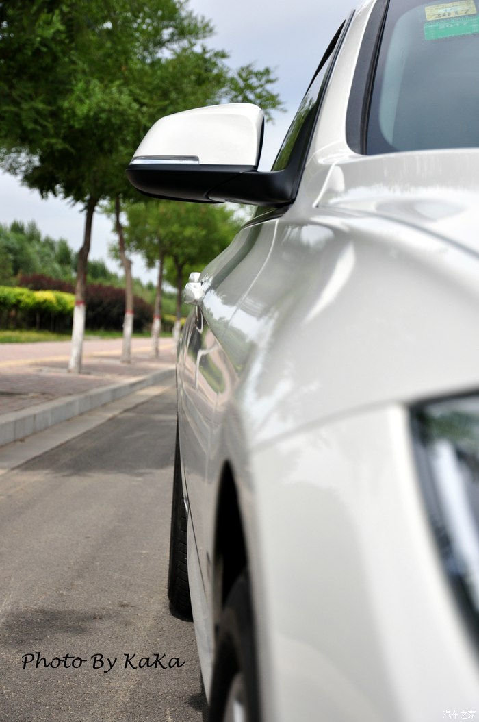 宝马三系320和gt的区别,比3系高级的中级车