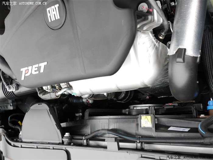 菲亚特致悦2014款拉花,致悦白色款改装
