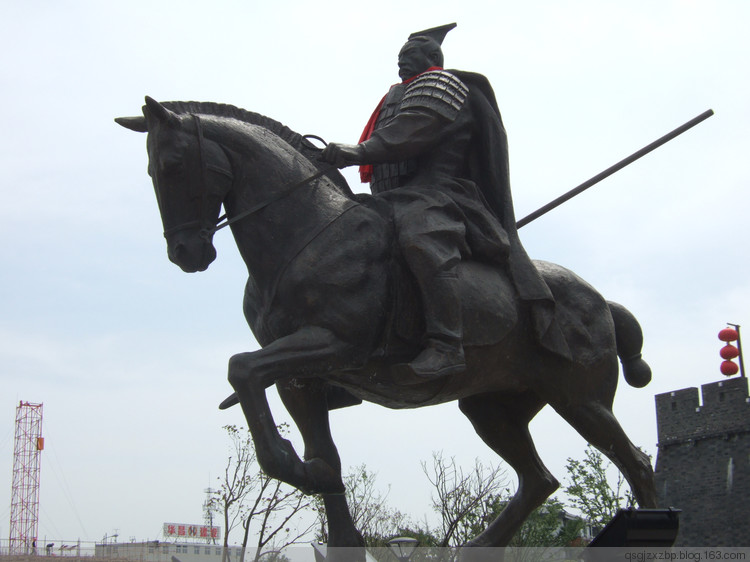 西楚霸王项羽壮烈又悲惨的人生,项羽就是个匹夫