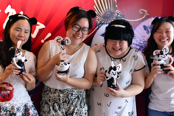 为饭桶正名，功夫熊猫攻占”K记饭桶趴“