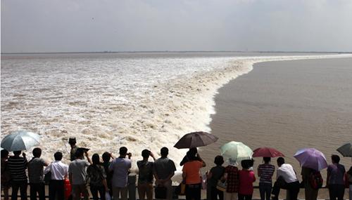 韶关东史上第一趟北上始发列车昨日发出！快跟着网友去感受下吧！