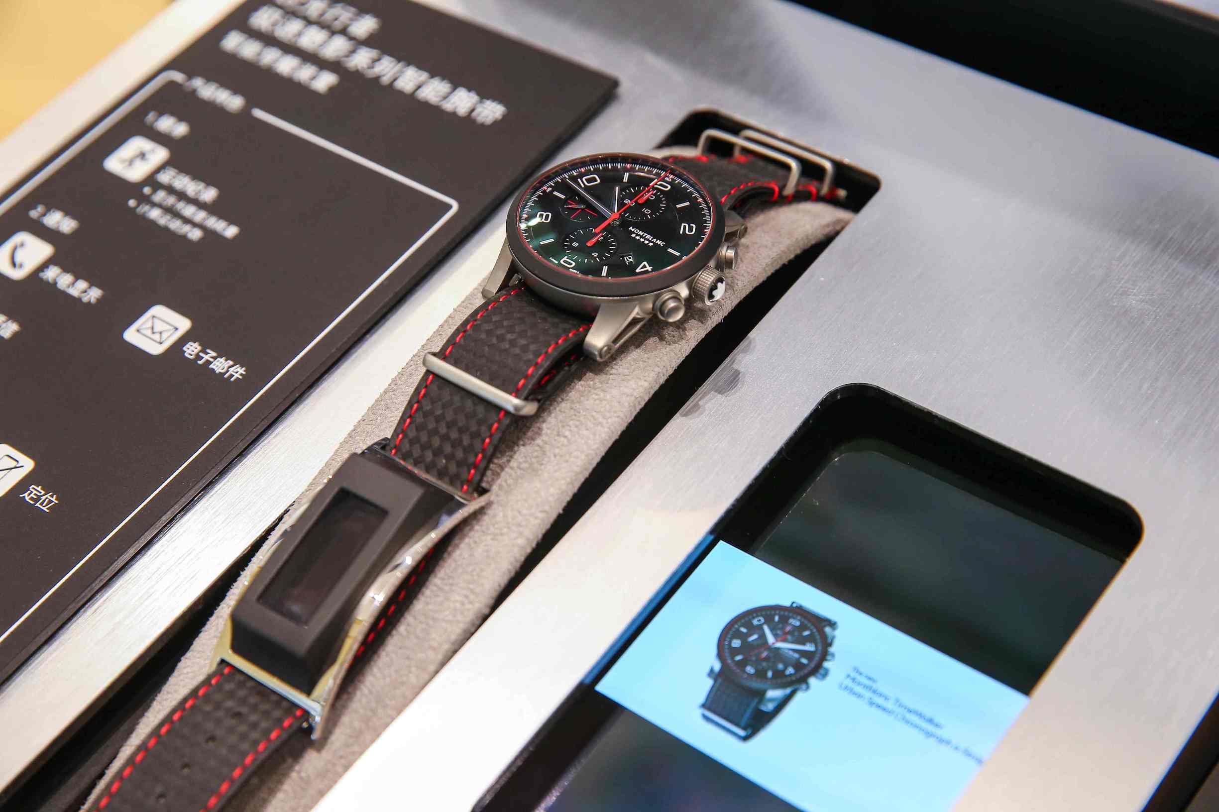 石英机芯的机械表,石英和机械的表哪个好用