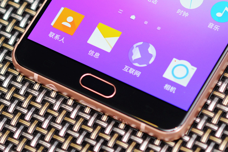 三星galaxya9测评,三星a9测评