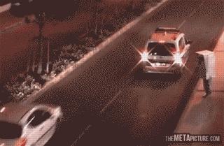 内涵GIF：这什么种子？射了我一脸！