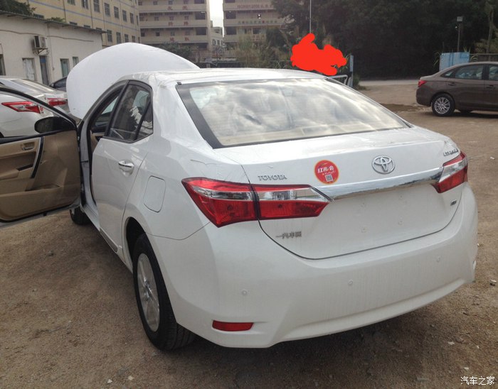 宁可天天没钱花也要买台卡罗拉,30岁自己买车买房的心酸