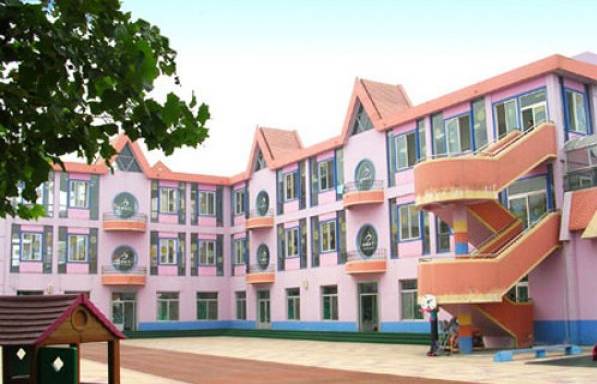 幼儿园排队摇号越早越好吗,幼儿园抽签摇号入园