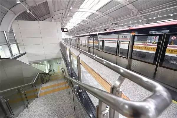 长沙地铁1号线通车,长沙地铁1号线几点开始运营