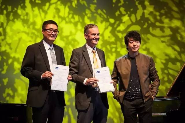 钢琴天才郎朗的故事,郎朗的天赋和勤奋