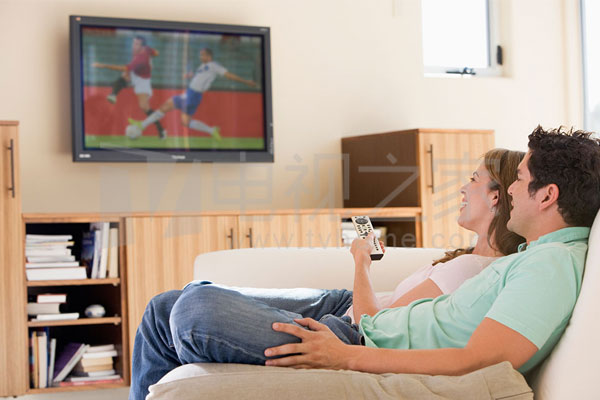 什么是液晶电视液晶电视的优缺点,液晶电视跟彩色液晶电视的区别