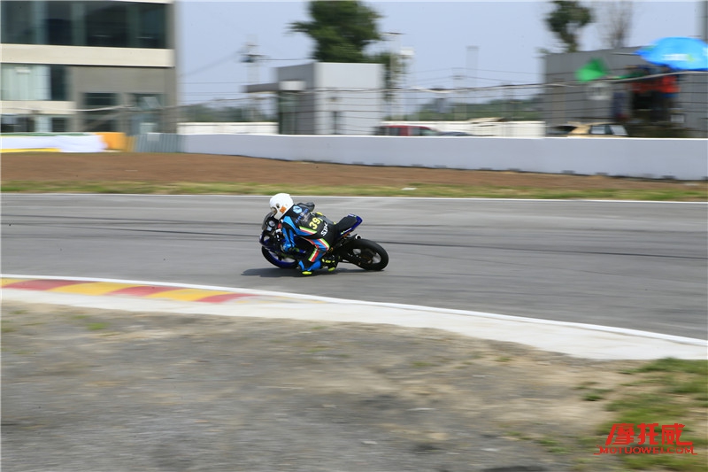 考NMB来赛车！CMBC全国摩托车场地锦标赛约战京城！