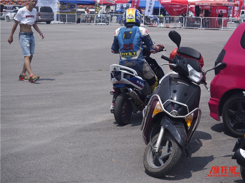 考NMB来赛车！CMBC全国摩托车场地锦标赛约战京城！