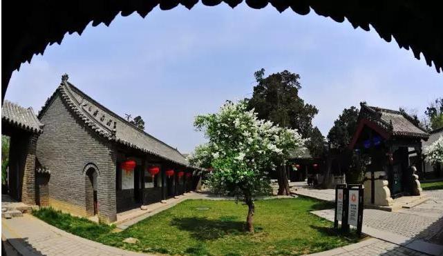 不能更赞：没想到你是这样的邹城